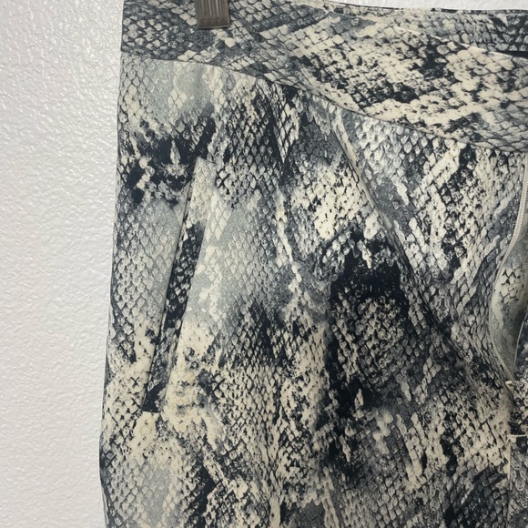 Zara snake print trousers - Picture 5 of 6